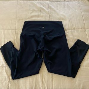 Lululemon Wunder Under High-Rise Crop 23" Scallop Full-On Luxtreme Size 8